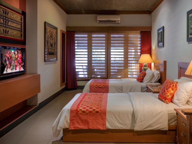 Dhanesvara Holistic Unique Homestay Wonocolo Exterior foto